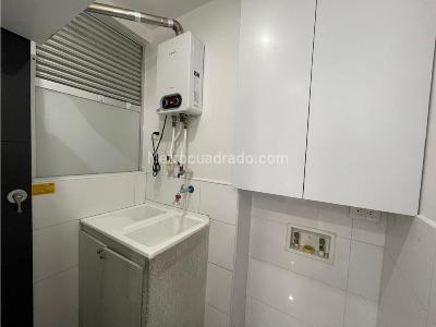 Apartamento de 4 alcobas en venta en Laureles, Medellín, 176 m² · foto 20 de 20