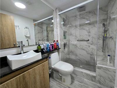 Apartamento de 3 alcobas en venta en Belen Alameda, Medellín, 98 m² · foto 13 de 19