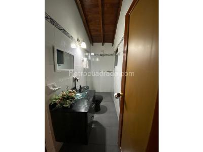 Apartamento en venta en La America, Medellín · foto 5 de 18