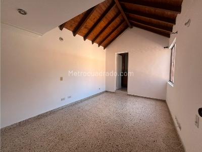 Casa de 3 alcobas en venta en La Mota, Medellín, 150 m² · foto 4 de 16