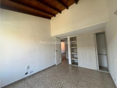 Casa de 3 alcobas en venta en La Mota, Medellín, 150 m² · foto 7 de 16