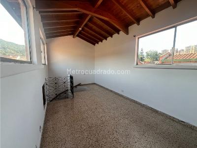 Casa de 3 alcobas en venta en La Mota, Medellín, 150 m² · foto 9 de 16