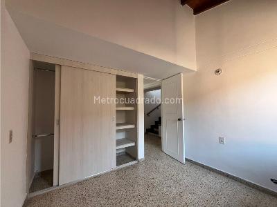 Casa de 3 alcobas en venta en La Mota, Medellín, 150 m² · foto 14 de 16