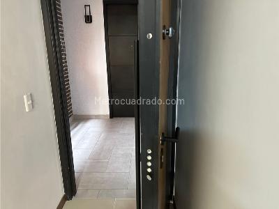 Apartamento de 3 alcobas en venta en Santa Monica, Medellín, 81 m² · foto 15 de 18