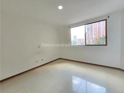 Apartamento de 3 alcobas en venta en Avesmaria, Sabaneta, 99 m² · foto 13 de 20