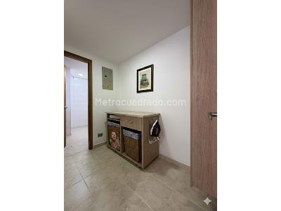 Apartamento de 4 alcobas en venta en Laureles, Medellín, 120 m² · foto 12 de 13