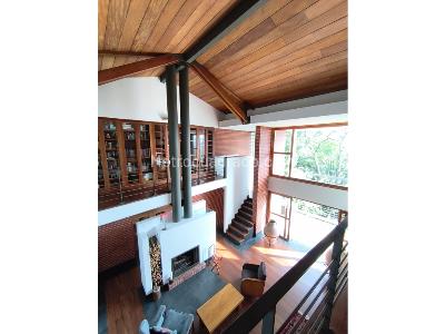 Casa de 5 alcobas en venta en Altos Del Poblado, Medellín · foto 4 de 20