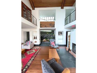 Casa de 5 alcobas en venta en Altos Del Poblado, Medellín · foto 5 de 20