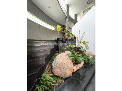 Casa de 5 alcobas en venta en Altos Del Poblado, Medellín · foto 19 de 20
