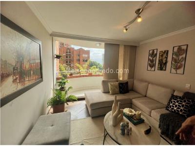 Apartamento de 3 alcobas en venta en El Poblado, Medellín, 95 m² · foto 2 de 10