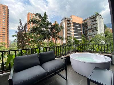Apartamento de 2 alcobas en venta en Loma De Los Gonzalez, Medellín, 112 m² · foto 2 de 12