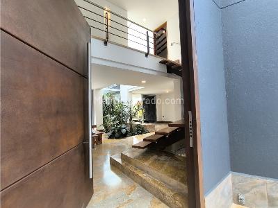 Casa de 5 alcobas en venta en El Escobero, Envigado, 600 m² · foto 4 de 20