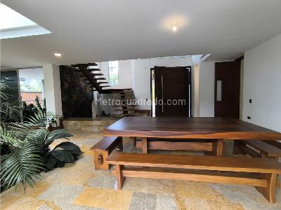 Casa de 5 alcobas en venta en El Escobero, Envigado, 600 m² · foto 6 de 20