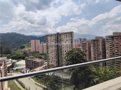 Apartamento de 3 alcobas en venta en San Jose, Sabaneta, 78 m² · foto 5 de 20