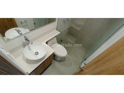 Apartamento de 3 alcobas en venta en San Jose, Sabaneta, 78 m² · foto 9 de 20