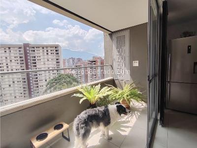 Apartamento de 3 alcobas en venta en San Jose, Sabaneta, 78 m² · foto 13 de 20