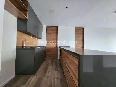 Apartamento en venta en Alto De Las Palmas, Envigado · foto 2 de 17