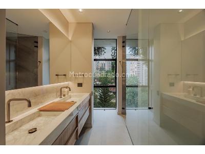 Apartamento de 4 alcobas en venta en El Poblado, Medellín, 306 m² · foto 17 de 20