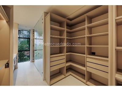 Apartamento de 4 alcobas en venta en El Poblado, Medellín, 306 m² · foto 18 de 20