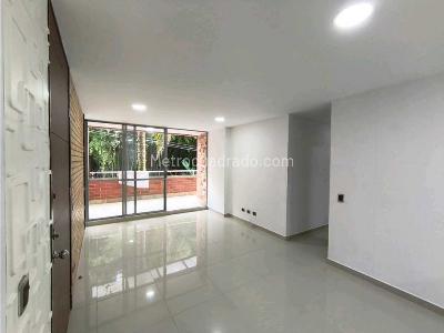 Apartamento en venta en Envigado, Envigado · foto 4 de 11