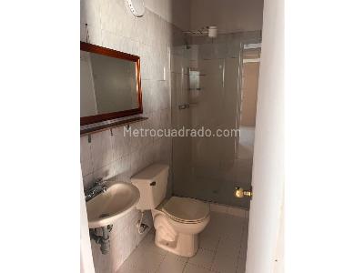 Apartamento en venta en Parque De Las Chimeneas, Itagüí · foto 11 de 12