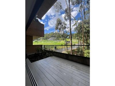 Apartamento de 3 alcobas en venta en El Poblado, Medellín, 128 m² · foto 8 de 8