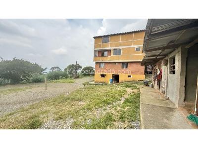 Casa en venta en Loma Del Chocho, Envigado · foto 3 de 18