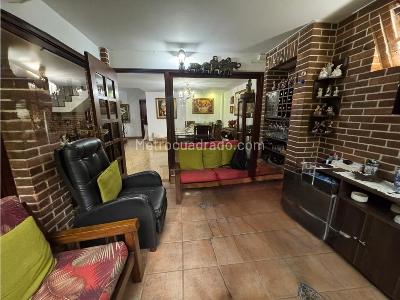 Casa de 4 alcobas en venta en Zuñiga Parte Alta, Envigado, 191 m² · foto 8 de 20