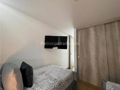 Apartamento de 2 alcobas en venta en El Poblado, Medellín, 78 m² · foto 20 de 20