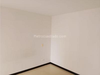 Apartamento de 3 alcobas en venta en Las Lomitas, Sabaneta, 84 m² · foto 13 de 20