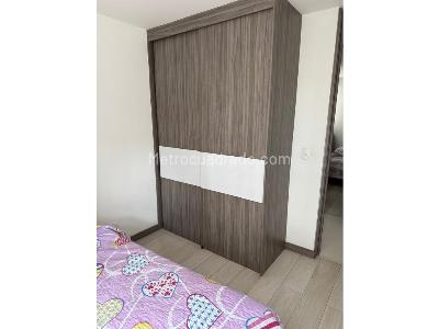 Apartamento en venta en Ditaires, Itagüí · foto 8 de 19