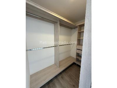 Apartamento de 2 alcobas en venta en El Poblado, Medellín, 108 m² · foto 5 de 20
