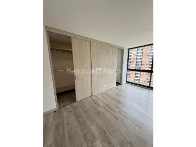 Apartamento de 2 alcobas en venta en El Poblado, Medellín, 108 m² · foto 17 de 20