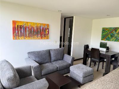 Apartamento de 2 alcobas en venta en Altos Del Poblado, Medellín, 64 m² · foto 3 de 16