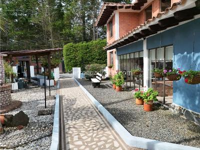 Casa de 5 alcobas en venta en El Escobero, Envigado, 630 m² · foto 5 de 20