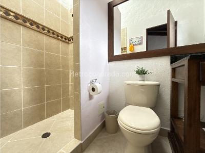 Casa de 5 alcobas en venta en El Escobero, Envigado, 630 m² · foto 14 de 20