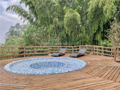 Casa de 4 alcobas en venta en Loma Del Escobero, Envigado · foto 10 de 20