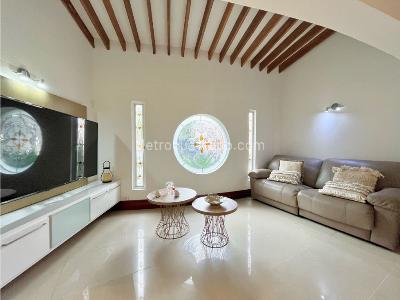 Casa de 4 alcobas en venta en Loma Del Escobero, Envigado · foto 16 de 20