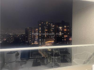Apartamento en venta en Loma Del Chocho, Medellín · foto 2 de 12