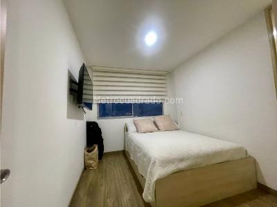 Apartamento en venta en Loma Del Chocho, Medellín · foto 7 de 12