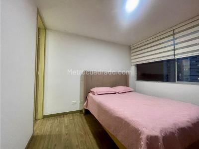 Apartamento en venta en Loma Del Chocho, Medellín · foto 8 de 12