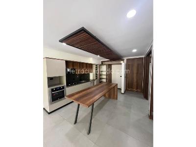 Apartamento de 3 alcobas en venta en El Poblado, Medellín, 128 m² · foto 4 de 8