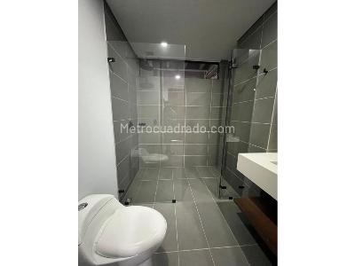 Apartamento de 3 alcobas en venta en El Poblado, Medellín, 128 m² · foto 7 de 8