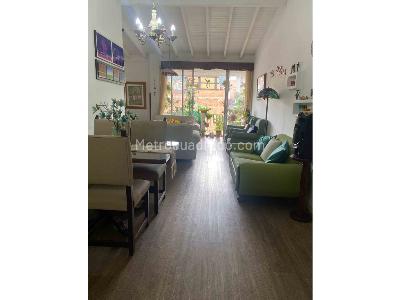 Apartamento de 3 alcobas en venta en Laureles, Medellín, 107 m² · foto 6 de 20