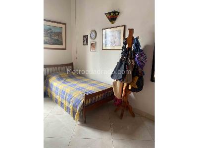 Apartamento de 3 alcobas en venta en Laureles, Medellín, 107 m² · foto 10 de 20