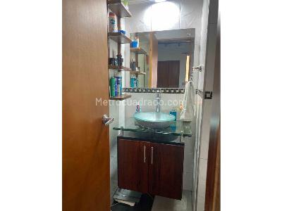 Apartamento de 3 alcobas en venta en Laureles, Medellín, 107 m² · foto 15 de 20