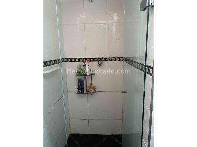Apartamento de 3 alcobas en venta en Laureles, Medellín, 107 m² · foto 18 de 20