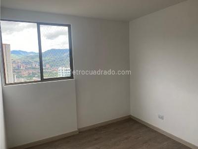 Apartamento de 3 alcobas en venta en Las Lomitas, Sabaneta, 71 m² · foto 3 de 11