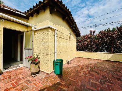 Casa de 5 alcobas en venta en Simon Bolivar, Medellín, 341 m² · foto 16 de 20