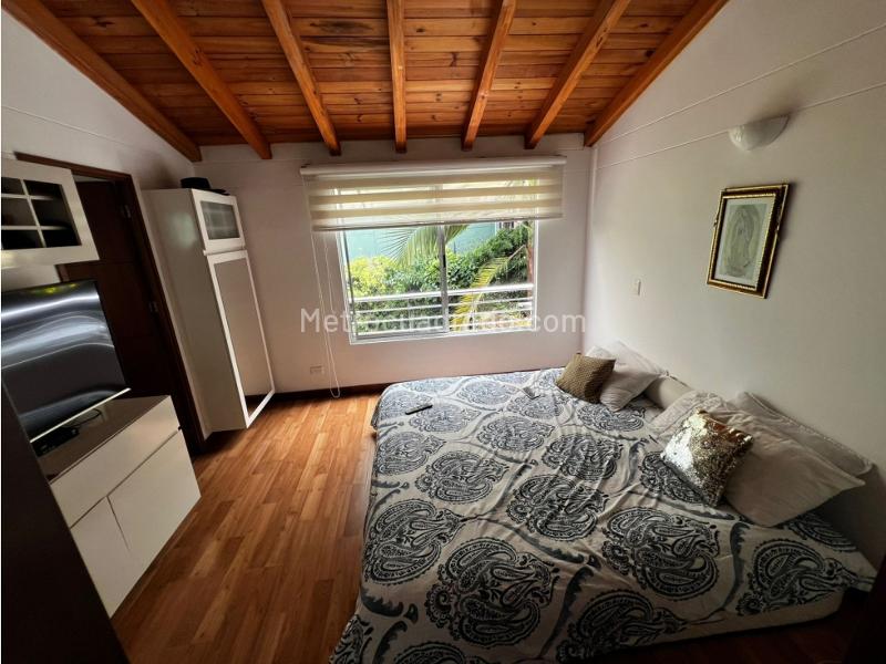 Casa – Envigado, Valle de Aburrá - Vista 2